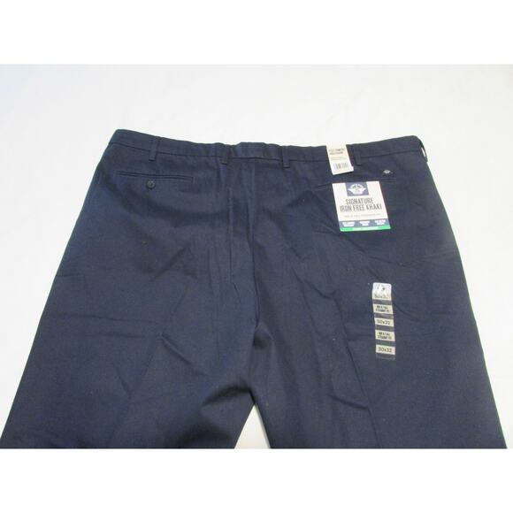 Dockers NAVY B&T Signature Iron Free Khaki with Stain Defender Pants 50x 32 NWT - Picture 5 of 7